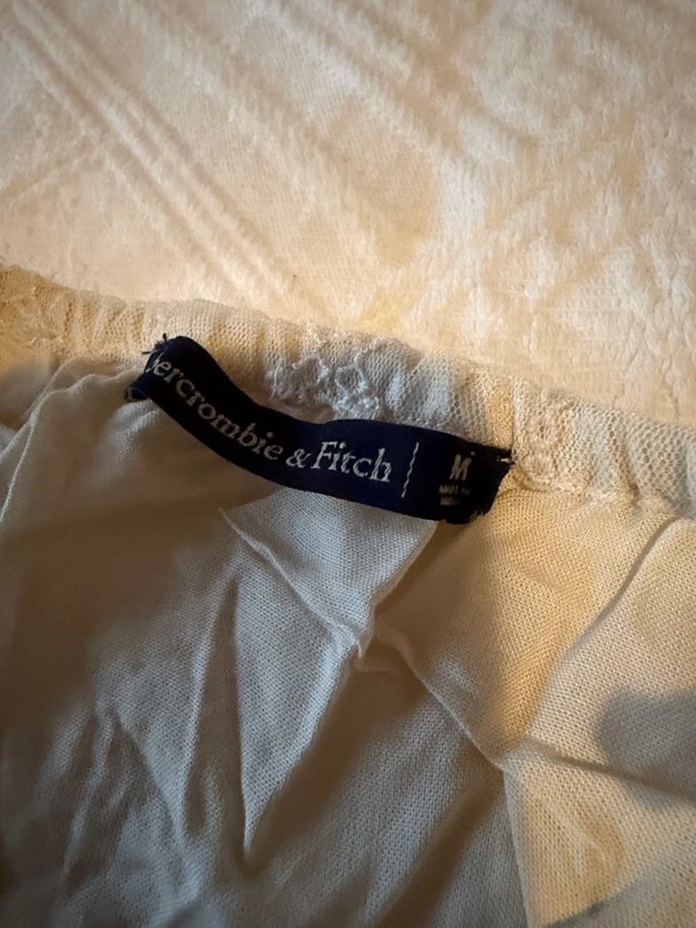 Abercrombie & Fitch Cream Lace Mini Dress - Picture 3 of 4